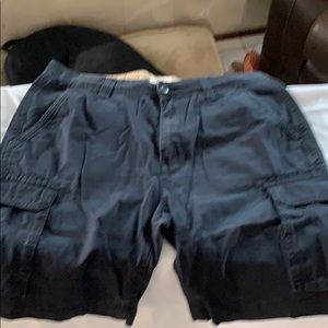 34” Mens Blue St. John’s Bay Cargo Shorts